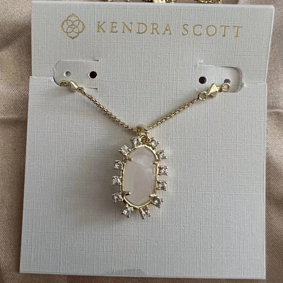 Kendra Scott necklace - Picture 3 of 5